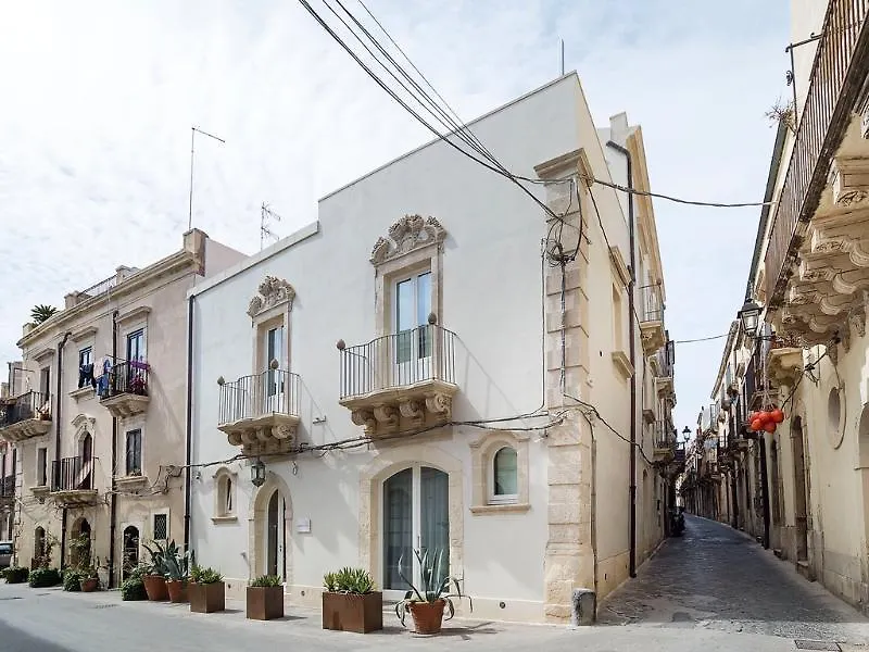 Aparthotel Re Federico Boutique Hotel