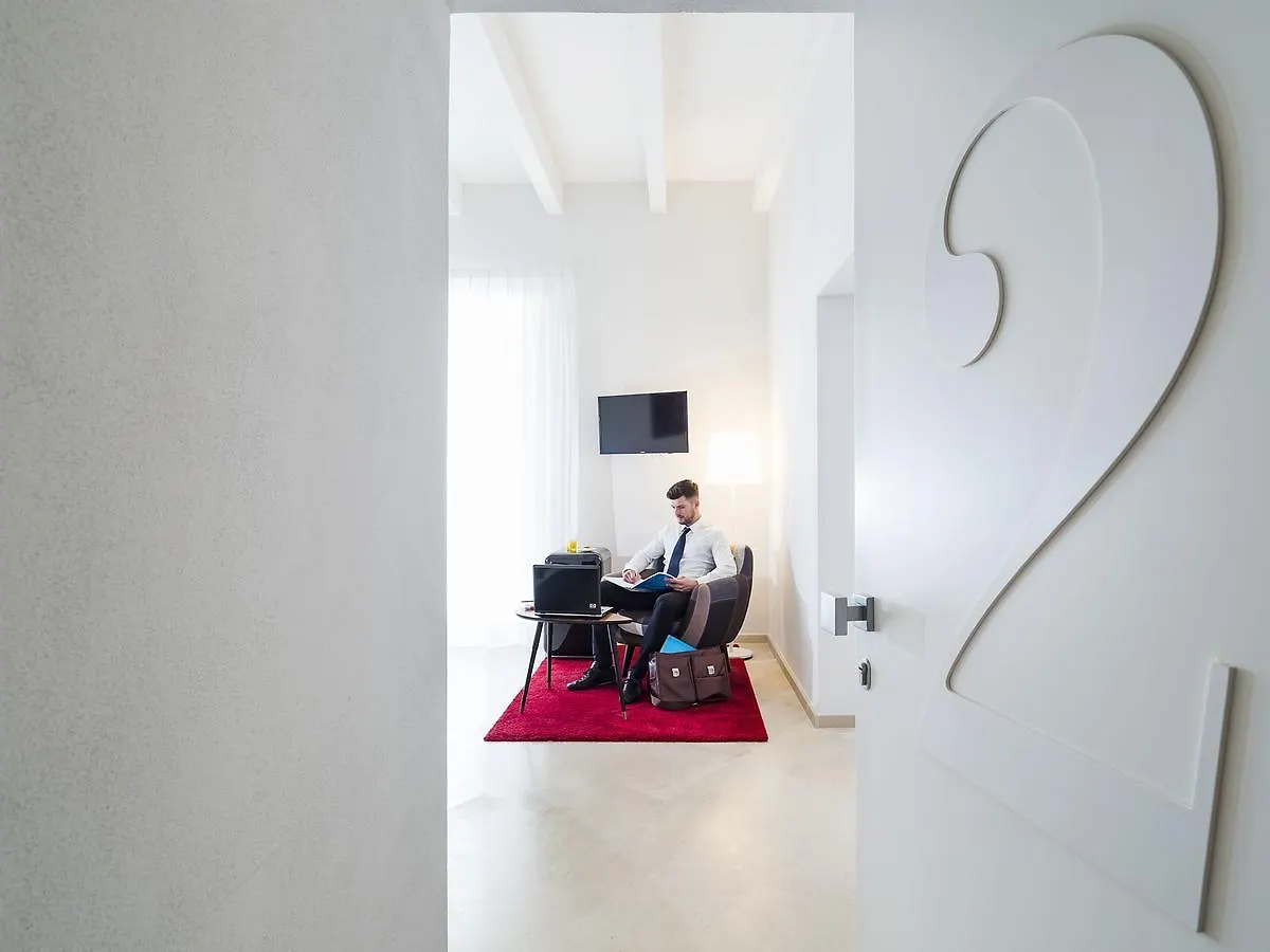 Aparthotel Re Federico Boutique Hotel