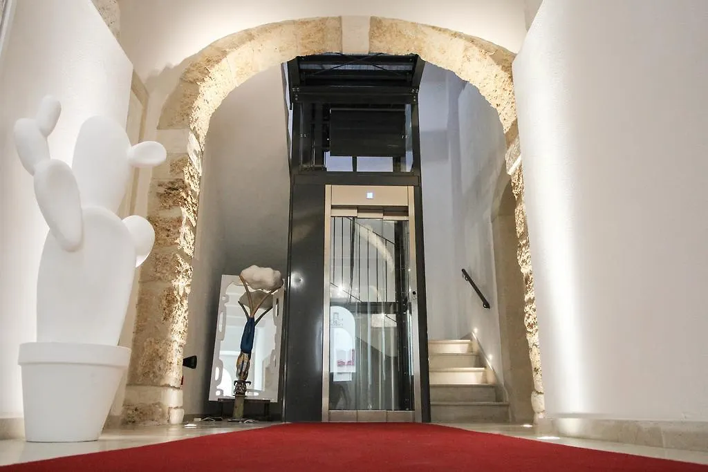 Re Federico Boutique Hotel Syracuse 3*,